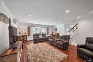 26 Ballad Ln, Hicksville, NY 11801 - Photo 5