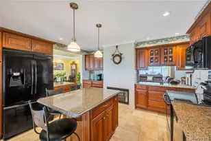 26 Ballad Ln, Hicksville, NY 11801 - Photo 3