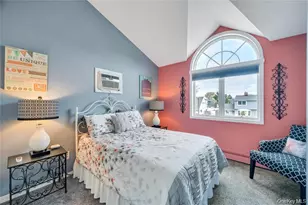 26 Ballad Ln, Hicksville, NY 11801 - Photo 15