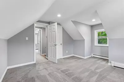 416 Arizona Avenue, Bay Shore, NY 11706 - Photo 25