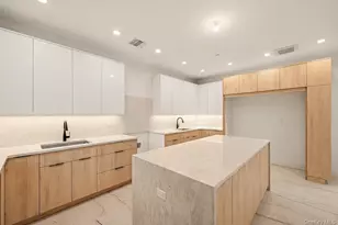 27 Ewing Ave, Spring Valley, NY 10977 - Photo 7