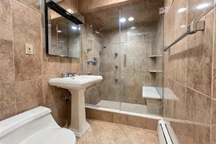 94 Newton Blvd, Ronkonkoma, NY 11779 - Photo 17