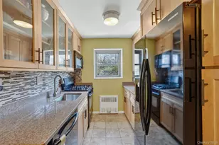 222 N Broadway, Yonkers, NY 10701 - Photo 3