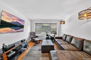 222 N Broadway, Yonkers, NY 10701 - Photo 13
