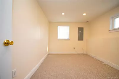 3039 Clubhouse Road, Merrick, NY 11566 - Photo 23
