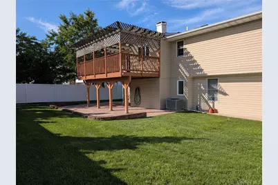 3039 Clubhouse Road, Merrick, NY 11566 - Photo 25