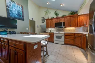10 Meredith Dr, Greenlawn, NY 11740 - Photo 7