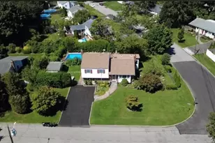 10 Meredith Dr, Greenlawn, NY 11740 - Photo 23