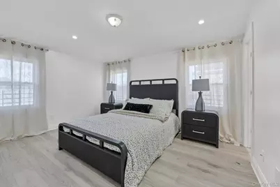 14734 224th Street, Jamaica, NY 11413 - Photo 5