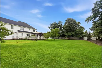 2 Sherwood Drive, Shoreham, NY 11786 - Photo 27