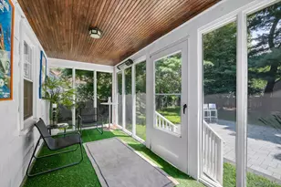 22 Harbor Rd, Port Washington, NY 11050 - Photo 19