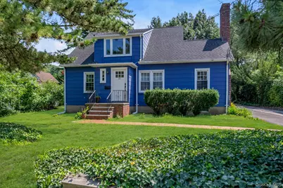 22 Harbor Road, Port Washington, NY 11050 - Photo 1