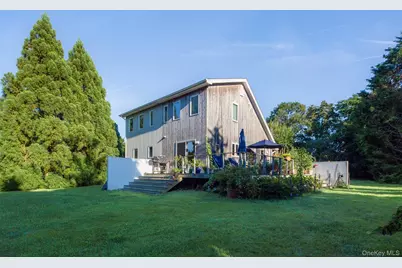 33 Hilltop Road, Southampton, NY 11968 - Photo 3
