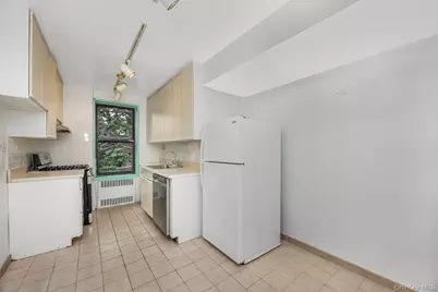 90-11 35th Avenue #6F, Jackson Heights, NY 11372 - Photo 9