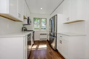 2 N Lewis Pl, Rockville Centre, NY 11570 - Photo 5