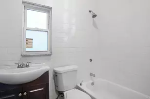1823 Anthony Ave, Bronx, NY 10457 - Photo 21