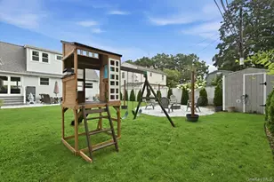 4064 Robert Pl, Seaford, NY 11783 - Photo 35