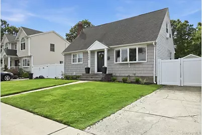 4064 Robert Place, Seaford, NY 11783 - Photo 3