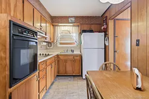 173 12th St, Bethpage, NY 11714 - Photo 9
