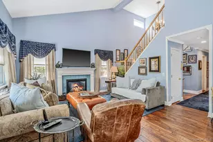 318 Erik Dr, East Setauket, NY 11733 - Photo 9