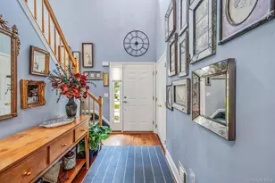 318 Erik Dr, East Setauket, NY 11733 - Photo 5