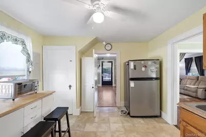 9 Garden Street, Hyde Park, NY 12538 - Photo 7