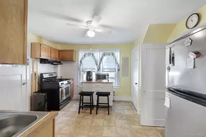 9 Garden Street, Hyde Park, NY 12538 - Photo 9