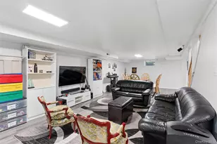 3 Beltane Dr, Dix Hills, NY 11746 - Photo 31