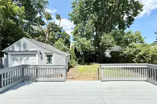 20 Baylis Pl, Syosset, NY 11791 - Photo 11