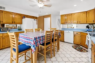 5 Leon Ct, Centereach, NY 11720 - Photo 11