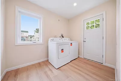 3746 Carrel Boulevard, Oceanside, NY 11572 - Photo 15