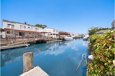 3746 Carrel Boulevard, Oceanside, NY 11572 - Photo 19