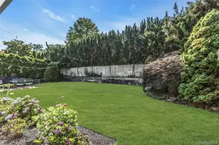 24 Lewis Ln, Port Washington, NY 11050 - Photo 25