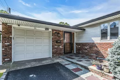 24 Lewis Lane, Port Washington, NY 11050 - Photo 3