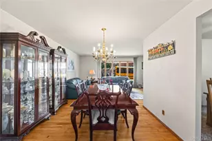 900 Vincent Ave, Bronx, NY 10465 - Photo 9