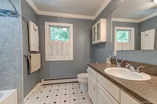 4 Fable Rd, Saint James, NY 11780 - Photo 17