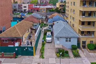 30 West End Ave, Brooklyn, NY 11235 - Photo 27