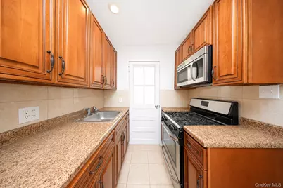 30 West End Avenue #6, Brooklyn, NY 11235 - Photo 13