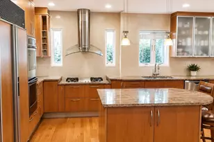 73-63 192nd St, Fresh Meadows, NY 11366 - Photo 5