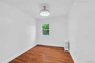 100-33 205th St, Hollis, NY 11423 - Photo 23