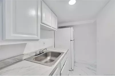 100-33 205th Street, Hollis, NY 11423 - Photo 33