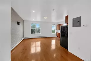 952 E 217th St, Bronx, NY 10469 - Photo 13