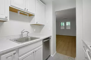 60 Kensico Rd, Thornwood, NY 10594 - Photo 11