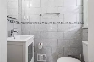58-12 264th St, Little Neck, NY 11362 - Photo 3