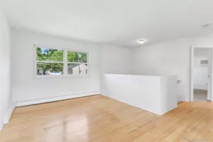 4 Beechwood Dr, Shirley, NY 11967 - Photo 3