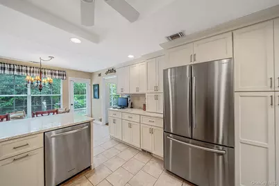 276 Glen Drive, Ridge, NY 11961 - Photo 13