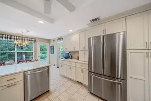 276 Glen Dr, Ridge, NY 11961 - Photo 13