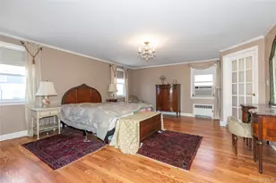 8 Plymouth Rd, Great Neck, NY 11023 - Photo 19