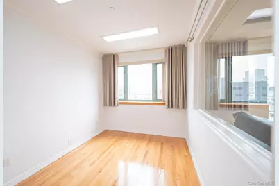 4128 Haight Street #5A, Flushing, NY 11355 - Photo 9