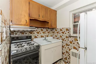 5104 67th Street, Woodside, NY 11377 - Photo 9
